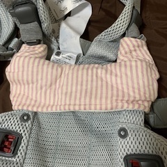BABYBJÖRN HARMONY 抱っこひも グレーの画像