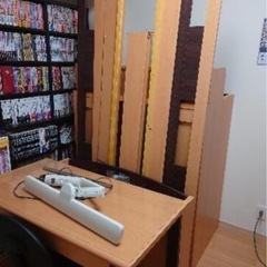 システムベッド　勉強机の画像