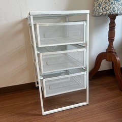 IKEA 三段ワゴンの画像