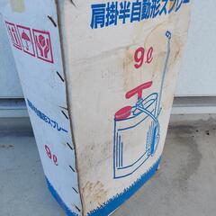 ★噴霧器【大容量  9L 】肩掛け半自動形スプレー◎楽々スプレーの画像