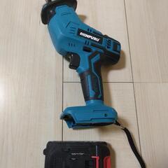 使用数分！美品！充電式レシプロー （電動ノコギリ）バッテリー付きの画像