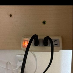 オカモト照明付き学習机と椅子３点セットの画像