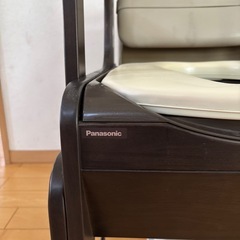 ポータブルトイレ
の画像