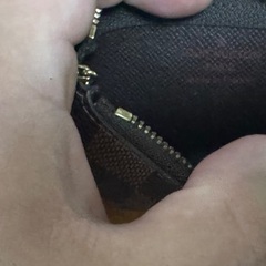 ルイヴィトンのダミエポシェットクレ中古になります。の画像