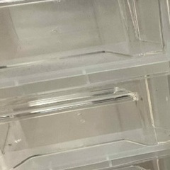 プラスチック収納ケースの画像