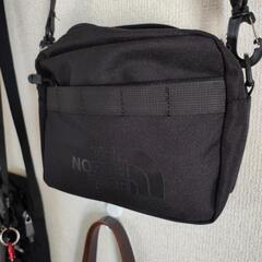 美品‼️NORTH　FACE　ノースフェイス　ショルダーバック‼️の画像