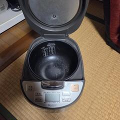 炊飯器の画像