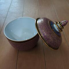 タイの飾り用の器の画像