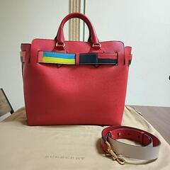 非常に美品29万。BURBERRY　バーバリー　ベルトバッグ　ミディアムの画像