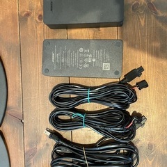 Bose surround speakers リアスピーカー スタンド付きの画像