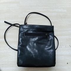 ショルダーバッグの画像