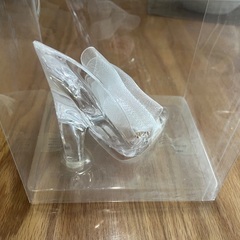 ガラスの靴　オブジェの画像