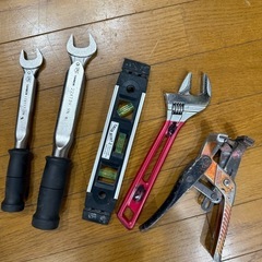 ⑥TONICHIトルクレンチ+モンキースパナ＋レベル+ストリッパー 現状渡し(中古)の画像