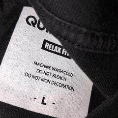 QUIKSILVER　メンズTシャツ黒の画像