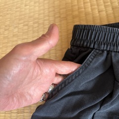 シンプルな綿パンの画像