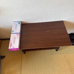 🔴ソファテーブル・ナイトテーブルの画像