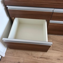 収納付き本棚の画像