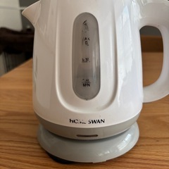 電気ケトル HOME SWAN 1.0L／コンパクト・湯沸かしポット／一人暮らし・サブ用にの画像