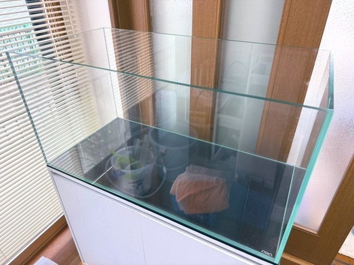 ADA水槽W900xD450xH450とGEX水槽台