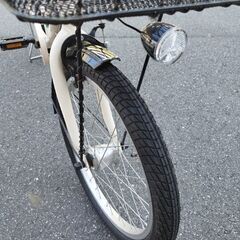 美品　大人用20インチ自転車　オートライト付きの画像