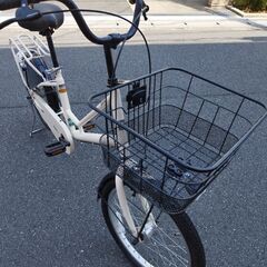 美品　大人用20インチ自転車　オートライト付きの画像