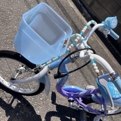 アナ雪　子供用自転車の画像