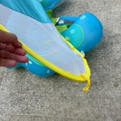赤ちゃん用プール浮き輪の画像