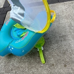 赤ちゃん用プール浮き輪の画像