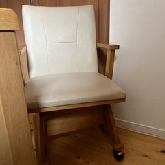 ニトリ  ダイニングテーブルセットこたつ仕様の画像
