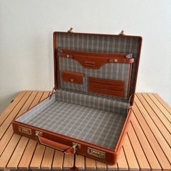 アタッシュケースの画像