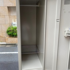 スチールロッカー4人用の画像
