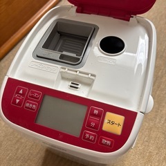 使ってください⭐︎パナソニックホームベーカリー2017年製の画像