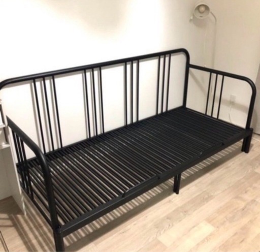 IKEA FYRESDAL フィーレスダル デイベッドフレーム  処分のため最終値下げ今月26日までの掲載です
