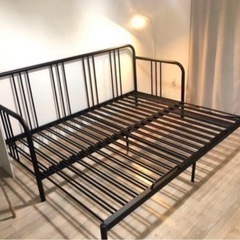 IKEA FYRESDAL フィーレスダル デイベッドフレーム の画像