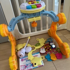 アンパンマン 8way よくばりメリー メリー ベビージム ウォーカーの画像