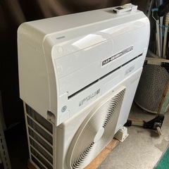 保証付、取付込、東芝2021年5.6KW 18畳の画像