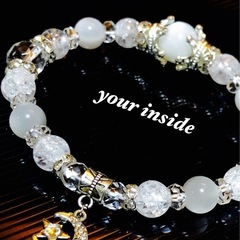 ホワイトムーンストーン 爆裂水晶 三日月 天然石ブレスレットの画像