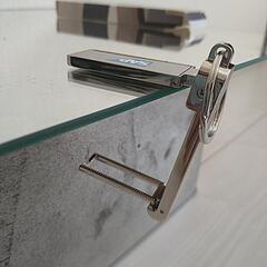 未使用バッグハンガー　スマホスタンドの画像