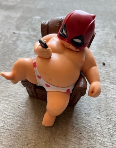 フィギュア ソフビ　デッドプール　アメリカン雑貨　マーベル　marvel dead pool インテリア　ぽっちゃり