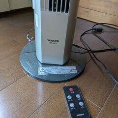 山善　スリムファン扇風機　YSR-J802の画像
