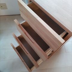 堀田木工　アルダーのチェストの画像