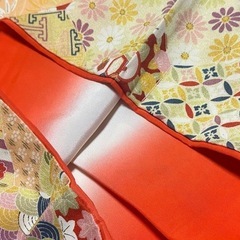 お着物、黄色オレンジ系、紅葉亀甲鶴桜等色々柄の画像