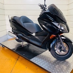 32197km ★始動動画あり★ フォルツァ　中型バイク　ビックスクーターの画像