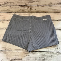 未使用✨guessショートパンツ✨ネイビーチェックの画像