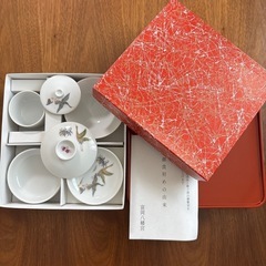 お食い初め用食器の画像