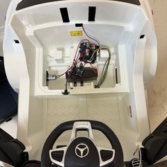 メルセデスベンツS63 電動乗用ラジコンカーの画像