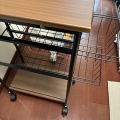 キッチンワゴンの画像