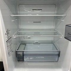 【ジャングルジャングル岸和田和泉インター】冷蔵庫 トウシバ GR-S33SC 2020年製 東芝 TOSHIBA 家電 3ドア 326L 自動製氷 2人暮らし用 ファミリー 右開き 和泉市 堺市 岸和田市 泉大津市 高石市 泉北郡熊取町（の画像
