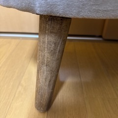 脚付き収納スツール　salut! サリュの画像