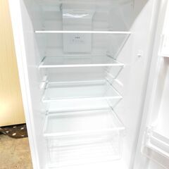 【JM706】YAMADASELECT(ヤマダセレクト) YRZ-F23H1 2ドア冷凍冷蔵庫 236L 右開き ホワイトの画像